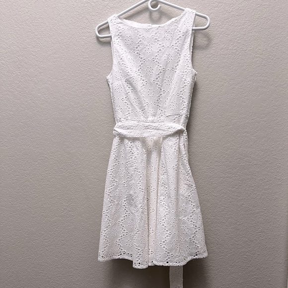 Boden Anya Sleeveless Broderie Dress White 6 - Picture 4 of 7